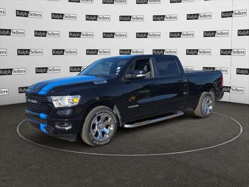 2022 RAM 1500 Big Horn Crew Cab 4x2 64' Box