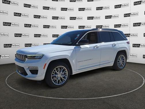 2025 Jeep Grand Cherokee Summit 4x4