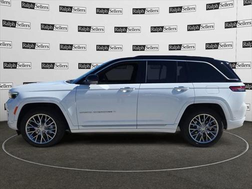 2025 Jeep Grand Cherokee Summit 4x4