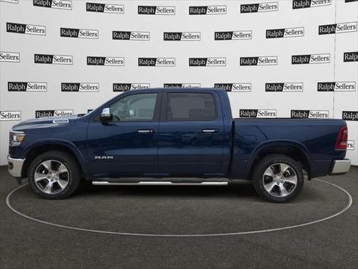 2022 RAM 1500 Laramie Crew Cab 4x4 57' Box