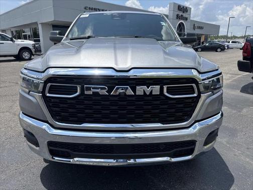2025 RAM 1500 Tradesman Crew Cab 4x4 57' Box