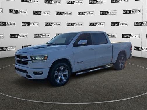 2021 RAM 1500 Laramie Crew Cab 4x4 57' Box