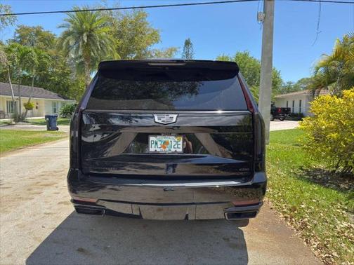 2023 Cadillac Escalade Sport Platinum