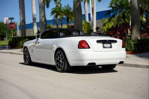 2021 Rolls-Royce Dawn Base