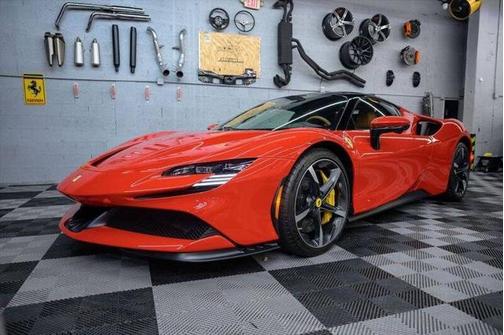 2023 Ferrari SF90 Stradale Base AWD 2dr Coupe