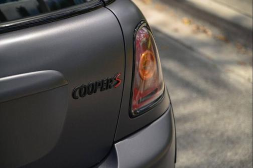 2007 MINI Cooper S Base