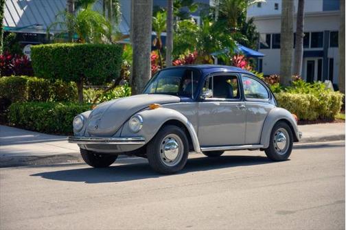 1973 Volkswagen Super Beetle Base