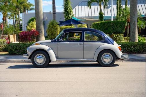 1973 Volkswagen Super Beetle Base