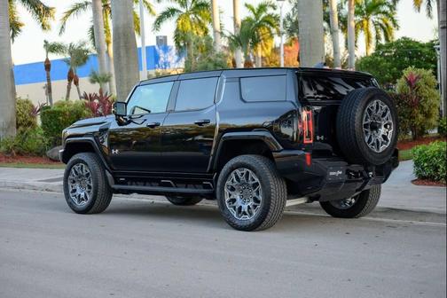 2025 GMC HUMMER EV SUV 3X