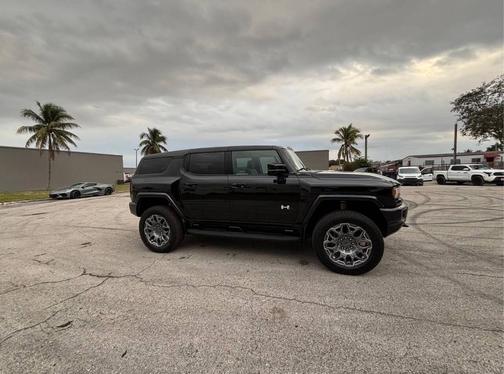 2025 GMC HUMMER EV SUV 3X