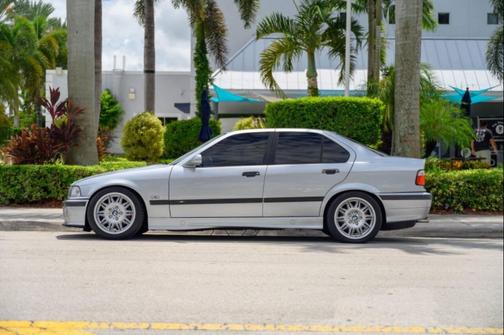 1998 BMW M3 Base