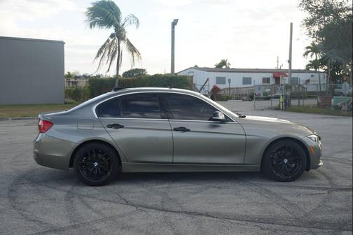 2017 BMW 330 330i 4dr Sedan