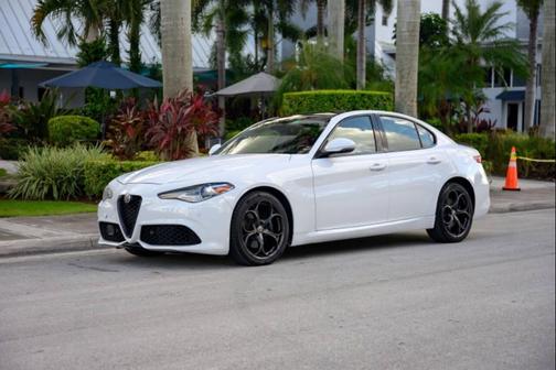 2017 Alfa Romeo Giulia Ti