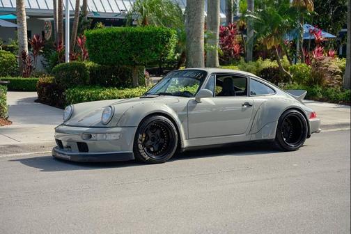 Fashion Grey 1989 Porsche 911 Carrera 4 AWD 2dr Coupe