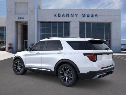 2025 Ford Explorer Platinum