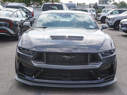 2025 Ford Mustang Dark Horse