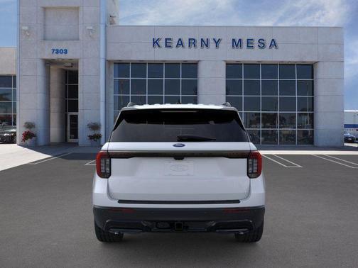 White Metallic 2026 Ford Explorer ST-Line