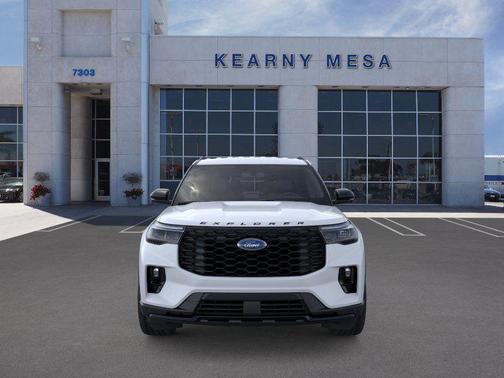 White Metallic 2026 Ford Explorer ST-Line