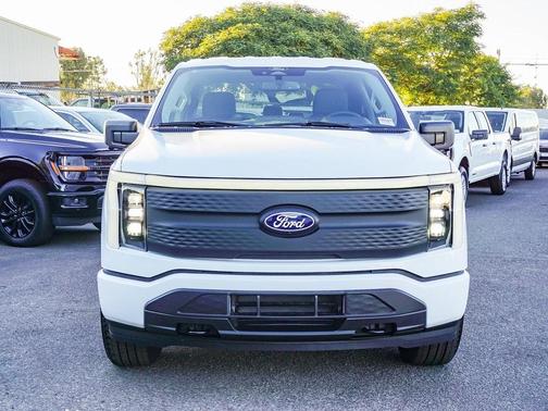 2025 Ford F-150 Lightning XLT