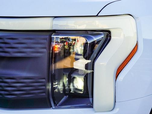2025 Ford F-150 Lightning XLT