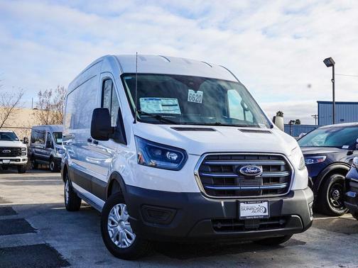 2024 Ford E-Transit Base