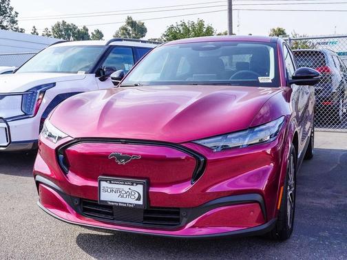 2025 Ford Mustang Mach-E Premium