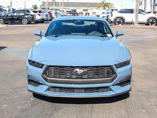 2025 Ford Mustang EcoBoost