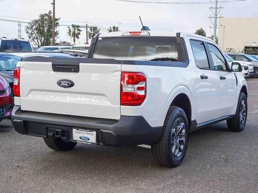 Oxford White 2026 Ford Maverick XLT