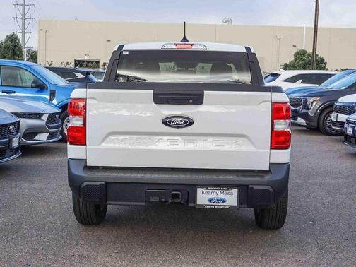 Oxford White 2026 Ford Maverick XLT