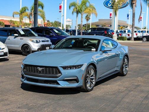 2025 Ford Mustang EcoBoost Premium