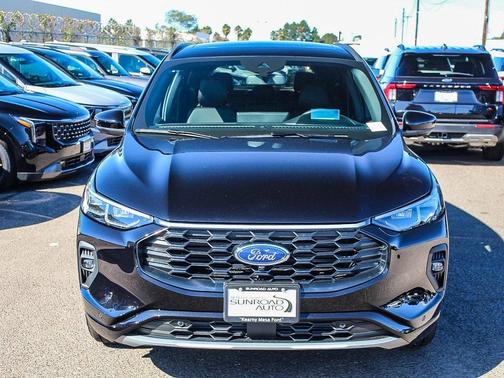 2025 Ford Escape ST-Line Elite