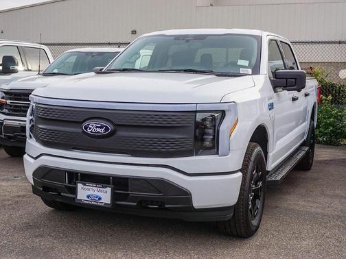 2025 Ford F-150 Lightning XLT