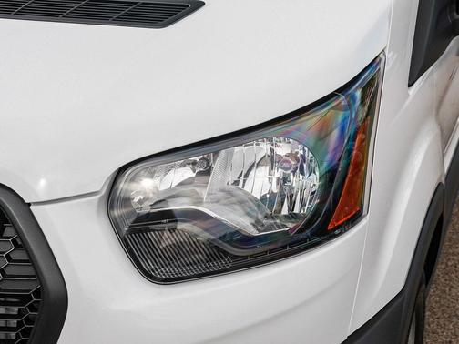 2026 Ford Transit-250 148 WB Medium Roof Cargo