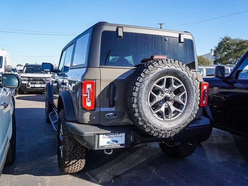 Gray 2025 Ford Bronco Badlands