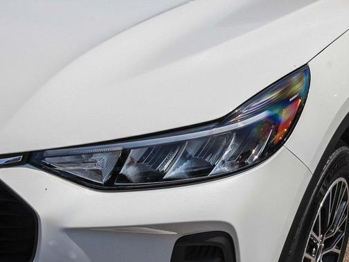 2025 Ford Escape PHEV