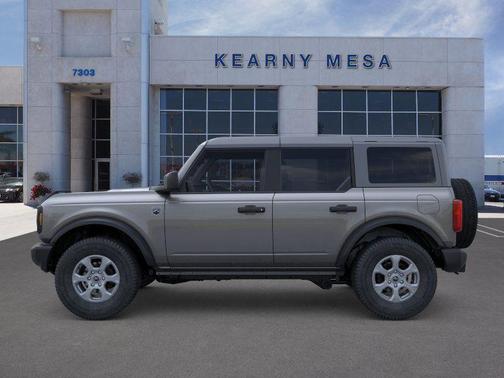 Gray Metallic 2026 Ford Bronco Big Bend