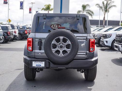 Gray Metallic 2026 Ford Bronco Big Bend