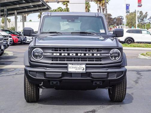 Gray Metallic 2026 Ford Bronco Big Bend
