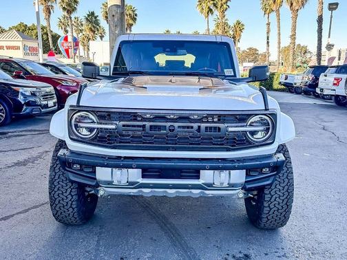 2025 Ford Bronco Raptor