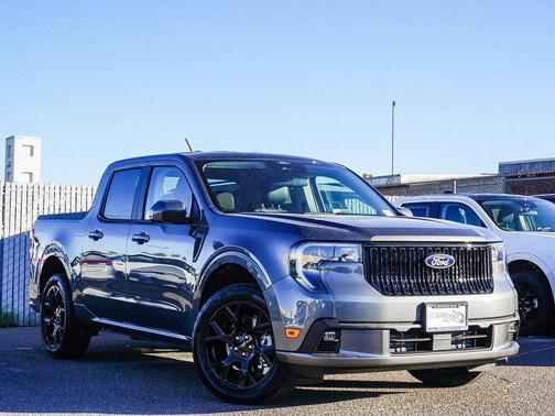 2026 Ford Maverick Lobo Standard