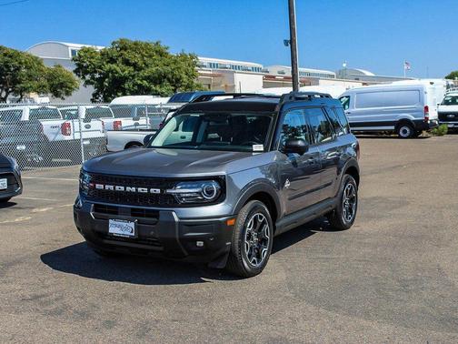 Gray Metallic 2025 Ford Bronco Sport Outer Banks