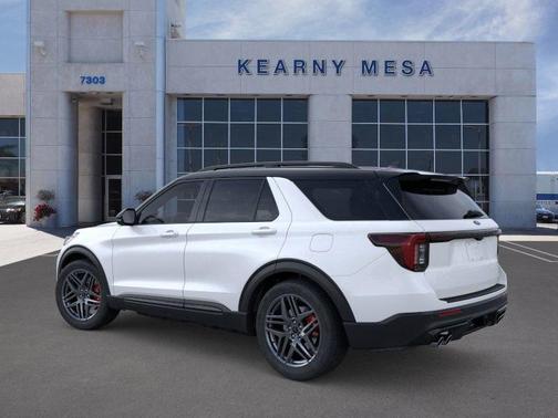 2025 Ford Explorer ST