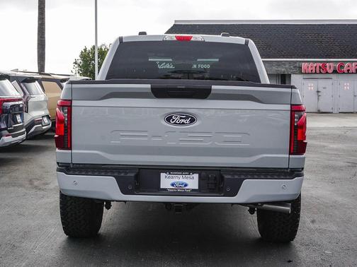 Avalanche 2026 Ford F-150 STX