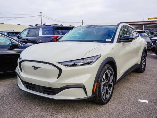 2026 Ford Mustang Mach-E Select