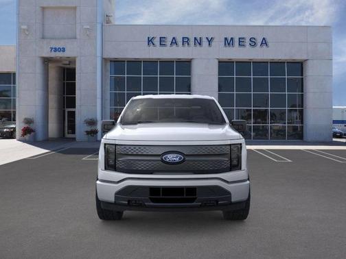 2025 Ford F-150 Lightning XLT