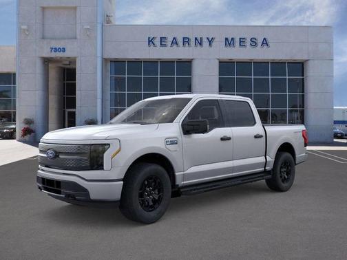 2025 Ford F-150 Lightning XLT