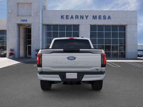2025 Ford F-150 Lightning XLT