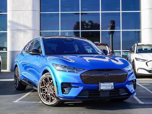 2025 Ford Mustang Mach-E GT