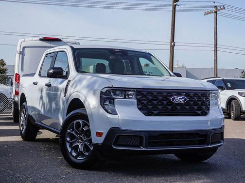 White Metallic 2026 Ford Maverick XLT