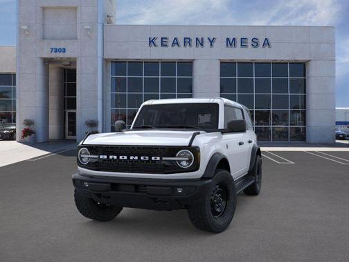 Oxford White 2026 Ford Bronco Outer Banks